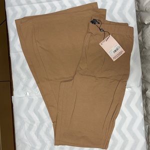 BRAND NEW Misguided Flare Pants